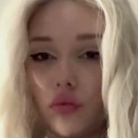 аделаїд стювер Оголені