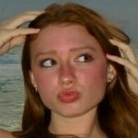 Алексія Скай Браун Оголені