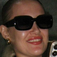 аллазабазар Оголені