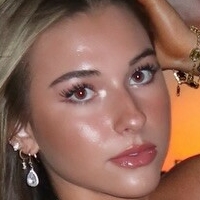 Еллі Брінк 13 Оголені