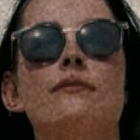 Аллюхб Оголені