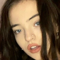 Емі Рейнолдс Оголені