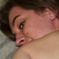 Анастасія Ґрейс Оголені