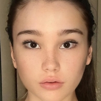 Анджеліна Уайт Оголені