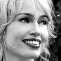 Анна Бондарева Оголені