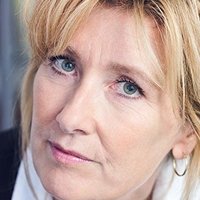 Аріан Шлютер Оголені