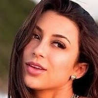 Беатріс Рапосо Оголені