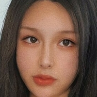 Бодуйєжіені Нініцзи Оголені