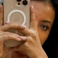 Брішті Самаддар Оголені