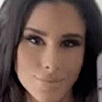 Бріттані Фурлан Оголені