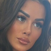 Брук Бо Оголені