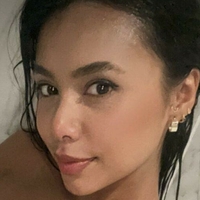 Каміла Гомес Оголені