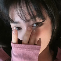 Челсі Міса Оголені