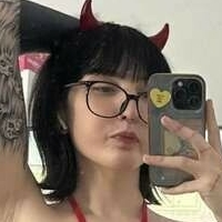 Клер Хадо Оголені