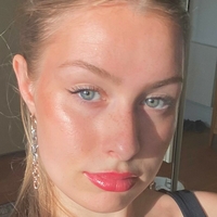 Смарієв Оголені