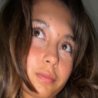 Конні Ріверс Оголені