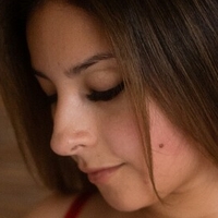 Коте Арая Оголені