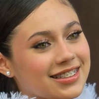 Дафне Альварадо Оголені