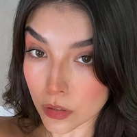 даліяегуї Оголені