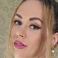 данакаренiнаххх Оголені