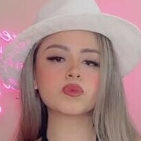 Даніеліта Хр Оголені