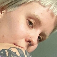 делі_ева Оголені