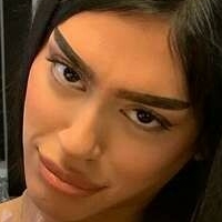 Дреа Індія Оголені