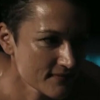 Еммауайлд Оголені