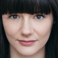 Еммелін Келлі Оголені