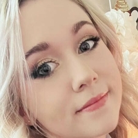 еммівітлав Оголені