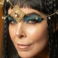 Еріка Шредер Оголені