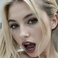 Фоллон Енджел Оголені