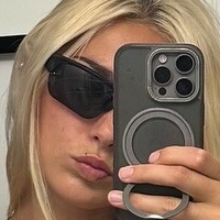 Джорджія Елленвуд Оголені