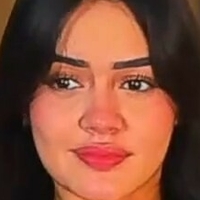 Джіджі Вілден Оголені