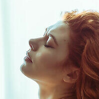 Джулія Гартіллі Оголені