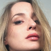 godscarlette Оголені