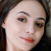 Грейс Глорі Оголені