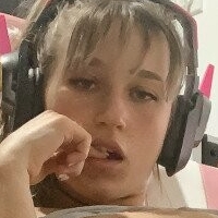 Ган Вайфу Оголені