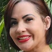 Хелена Брага Оголені