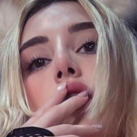 HollieMollie Оголені