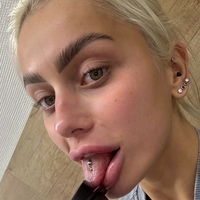 айлавалана Оголені