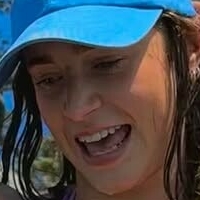 Імоджен Айріс Оголені