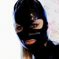 Імтаела Оголені