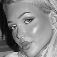 Іса Остлінг Оголені