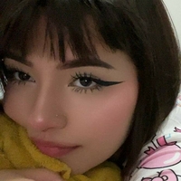 Джейд Арія Оголені