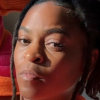 Джаззі Ваззі Оголені