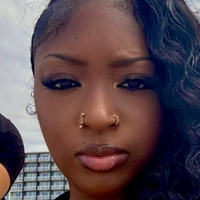 jnisww Оголені