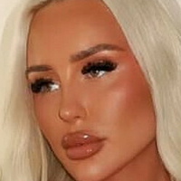 Юлія Павловська Оголені