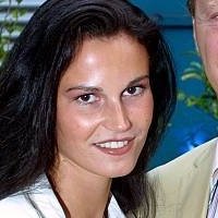 Катерина Біссель Оголені