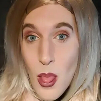 Кендра Крос Оголені